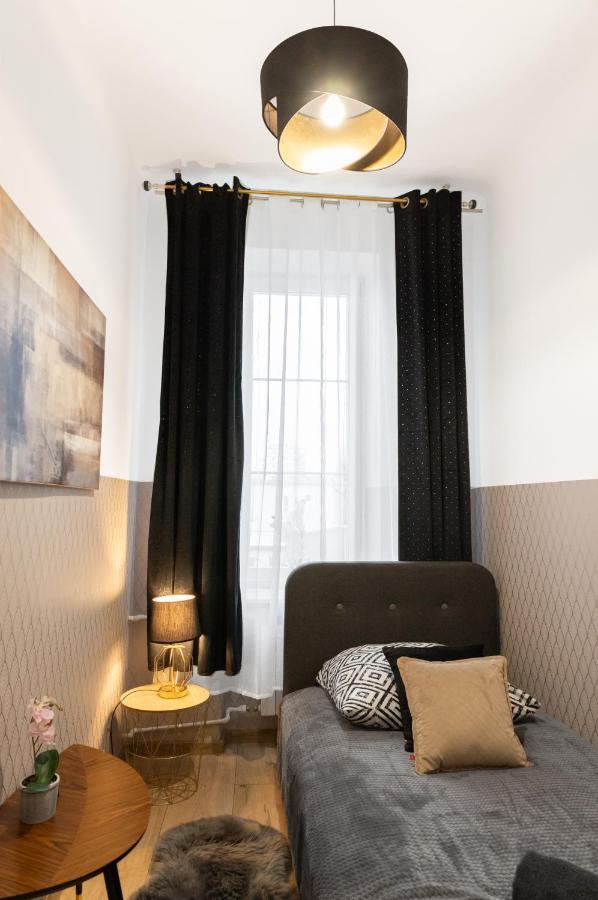 Clicktheflat Aleje Niepodleglosci Center Apart Rooms Βαρσοβία Εξωτερικό φωτογραφία