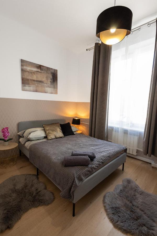 Clicktheflat Aleje Niepodleglosci Center Apart Rooms Βαρσοβία Εξωτερικό φωτογραφία