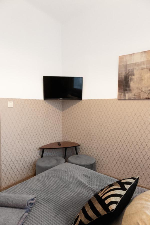 Clicktheflat Aleje Niepodleglosci Center Apart Rooms Βαρσοβία Εξωτερικό φωτογραφία