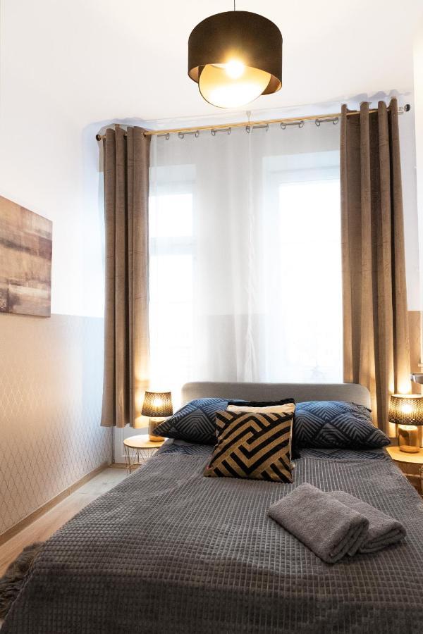 Clicktheflat Aleje Niepodleglosci Center Apart Rooms Βαρσοβία Εξωτερικό φωτογραφία