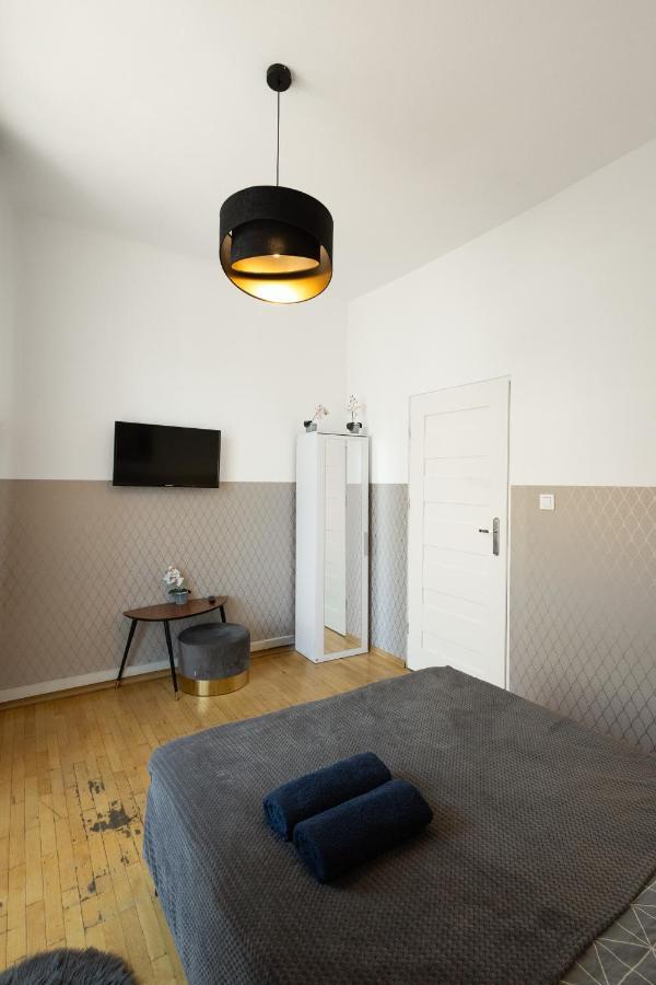 Clicktheflat Aleje Niepodleglosci Center Apart Rooms Βαρσοβία Εξωτερικό φωτογραφία